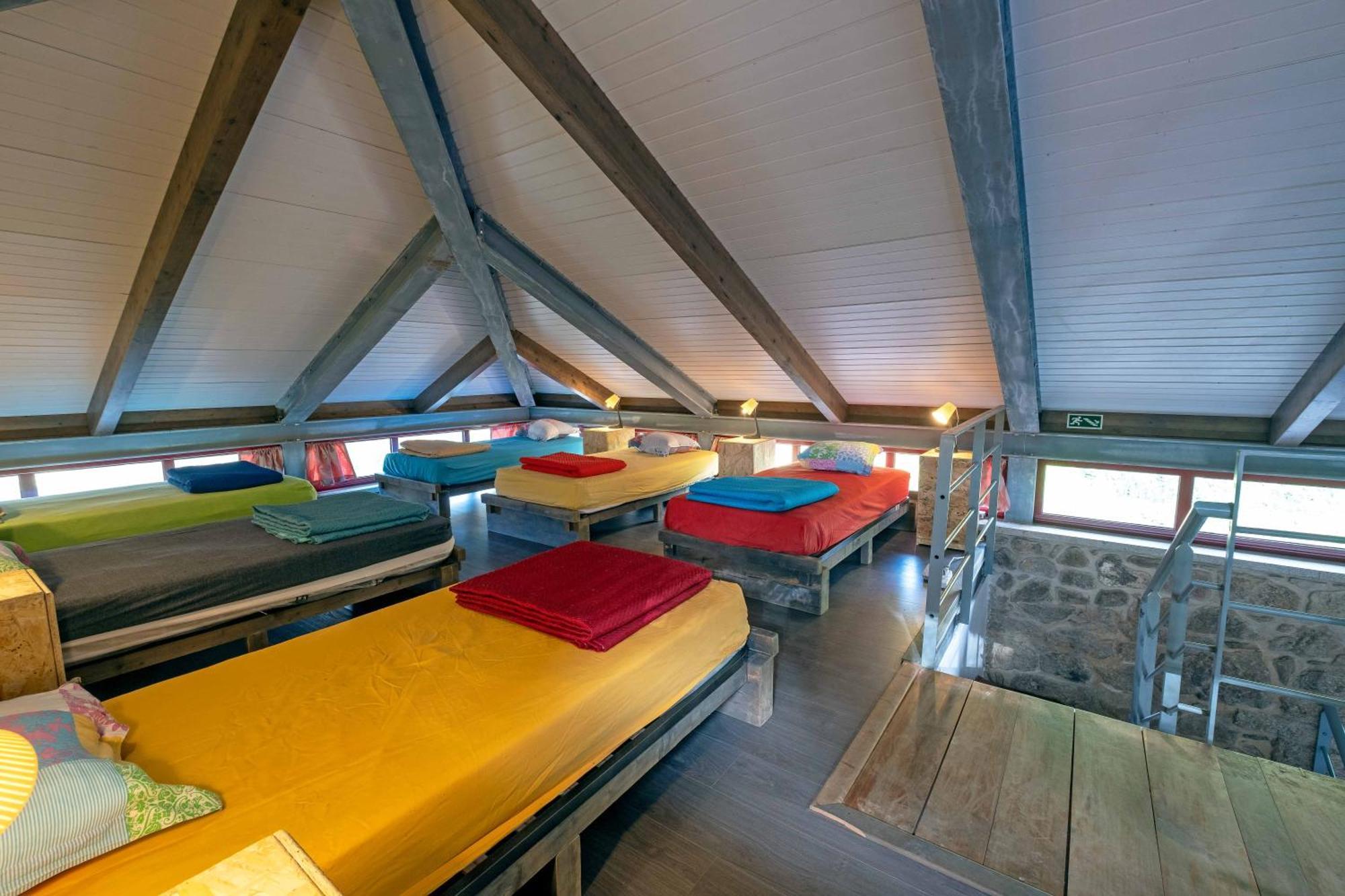Quinta Estrada Romana - Albergue De Peregrinos Cerdal Zimmer foto
